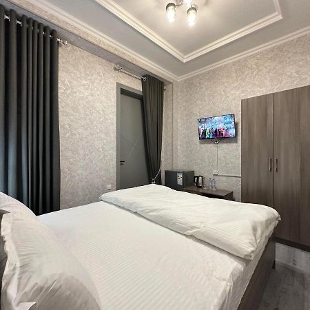 Byond Hotel & Hostel Tachkent Extérieur photo