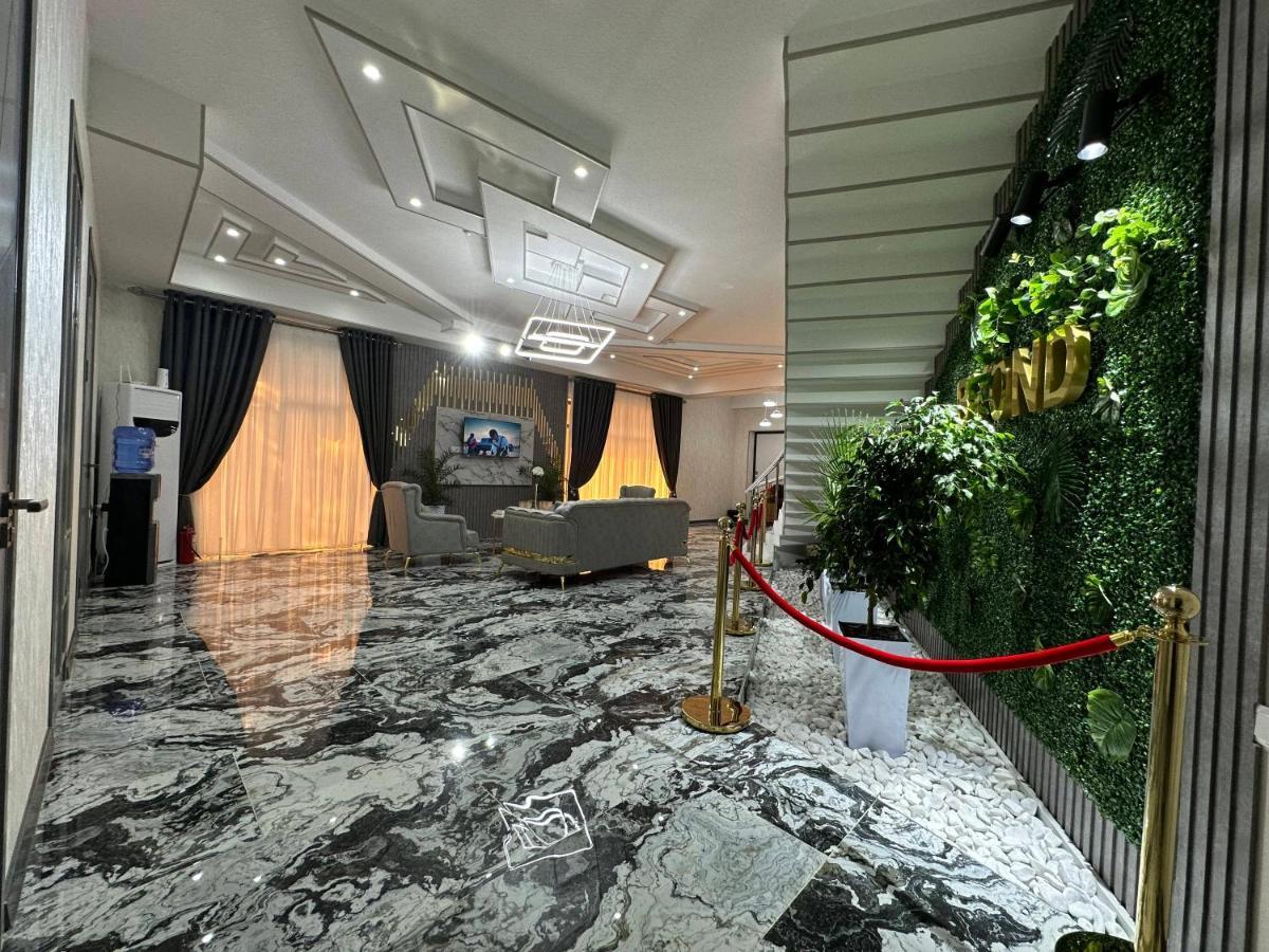 Byond Hotel & Hostel Tachkent Extérieur photo